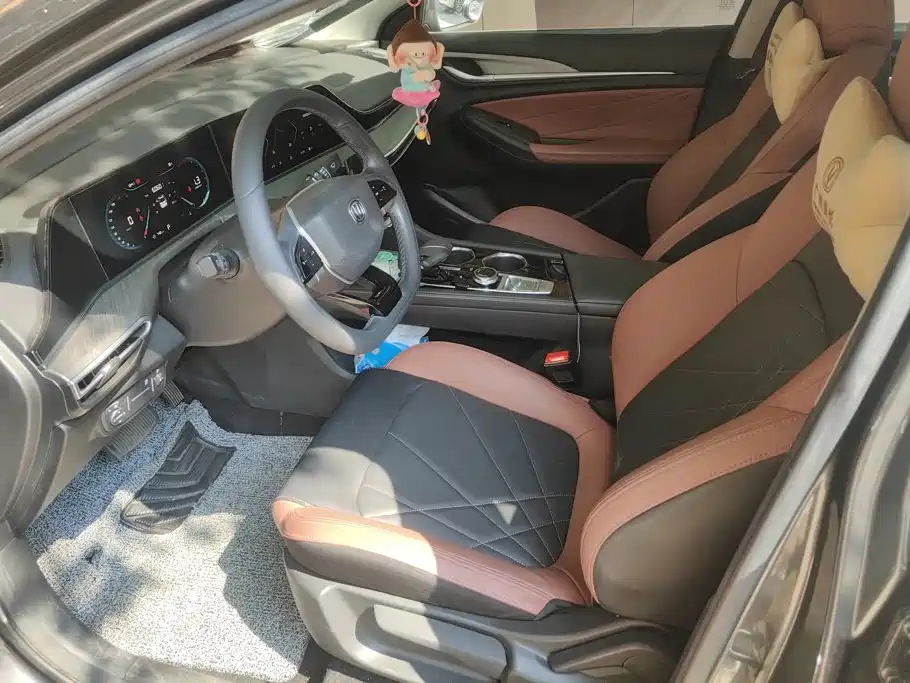 Changan Eado — миниатюра 9