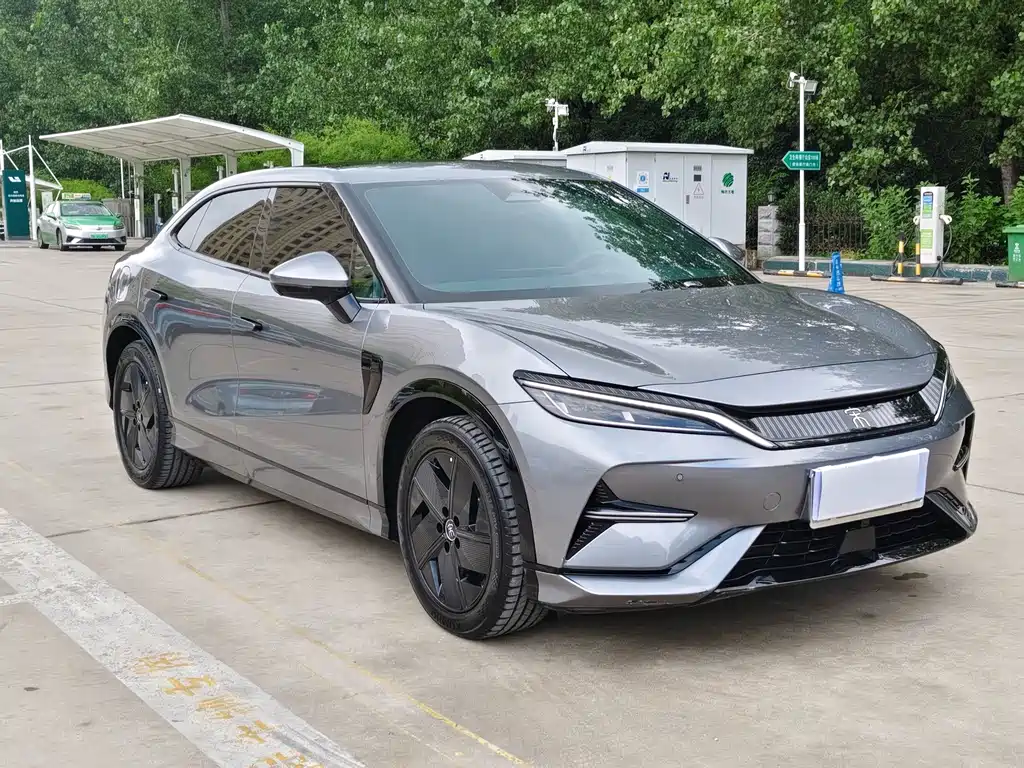 BYD L EV — миниатюра 5