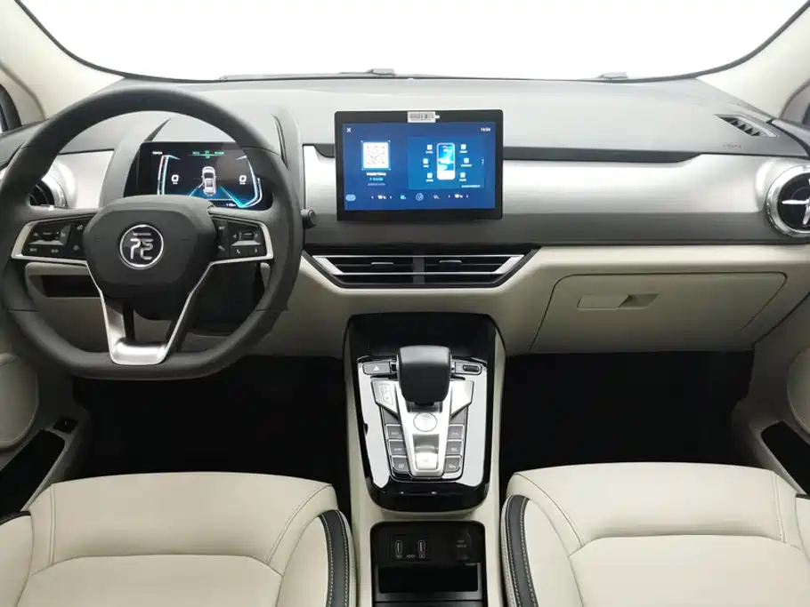BYD Yuan Pro — миниатюра 12