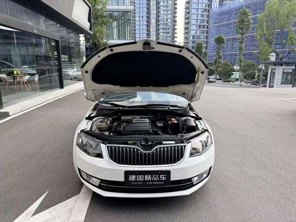 Skoda Octavia — миниатюра 10