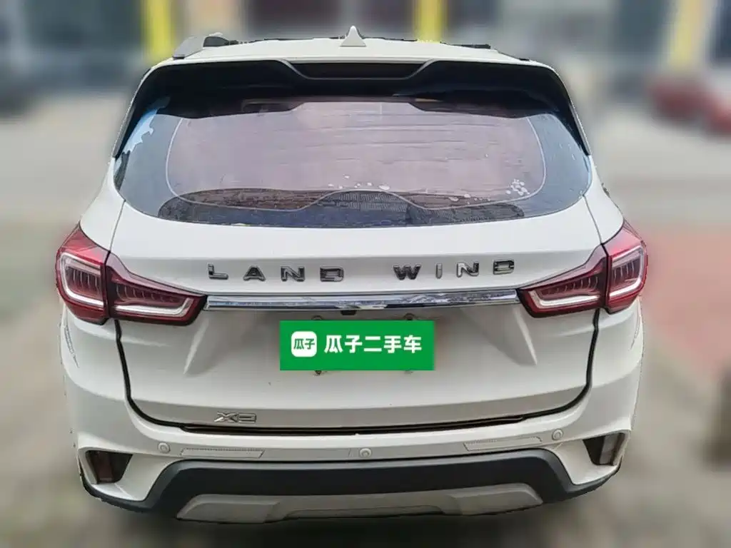 Landwind Landwind X2 — миниатюра 8