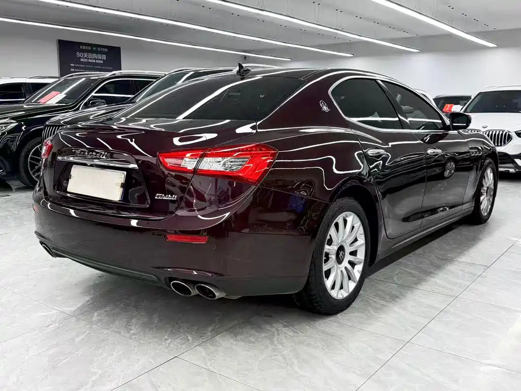 Maserati Ghibli — миниатюра 6