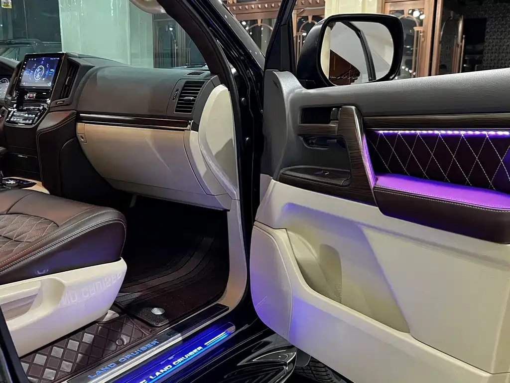 Toyota Land Cruiser — миниатюра 16