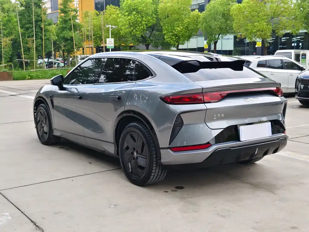 BYD L EV — миниатюра 12