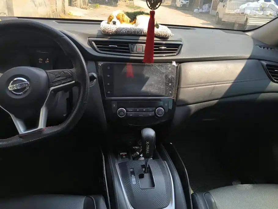 Nissan X-Trail — миниатюра 16