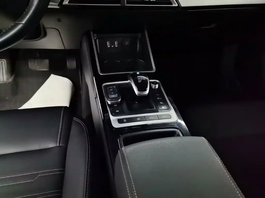 BYD Qin NEV — миниатюра 14