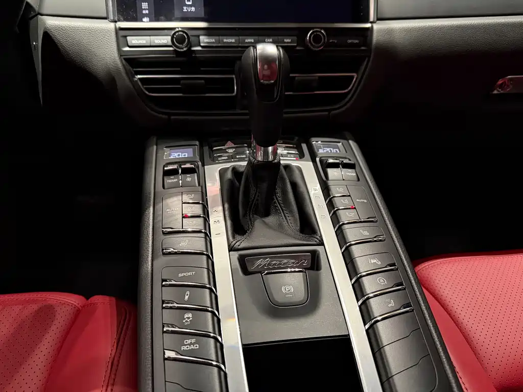 Porsche Macan — миниатюра 19