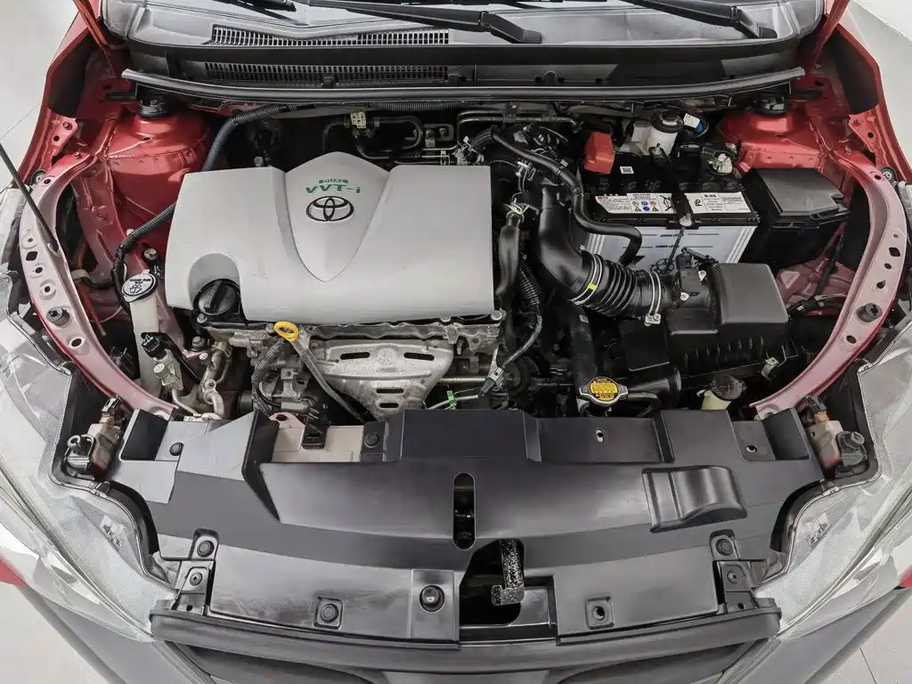 Toyota Yaris L — миниатюра 6