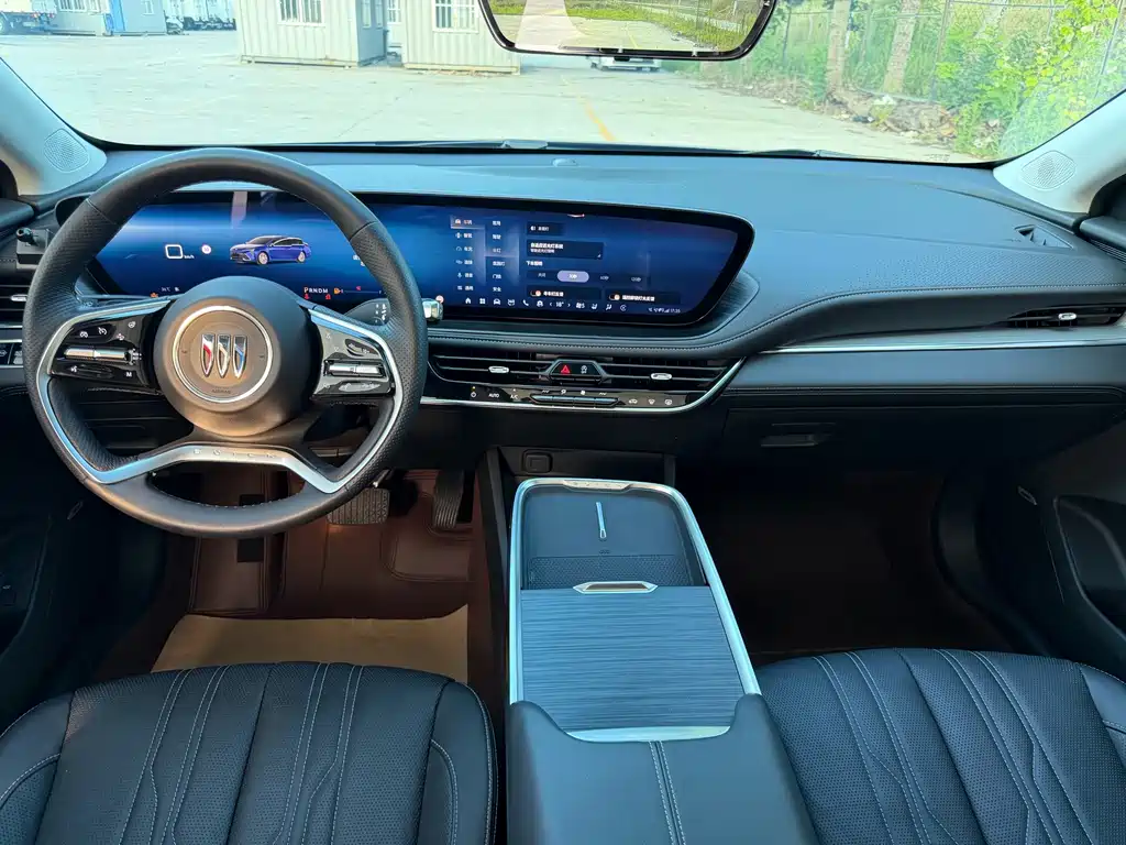Buick LaCrosse — миниатюра 7
