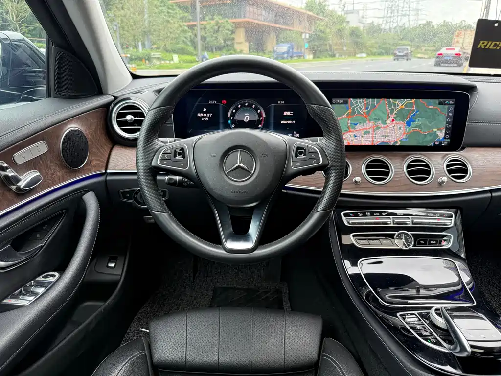 Mercedes-Benz E-Class E 2017 E 200 L 4MATIC