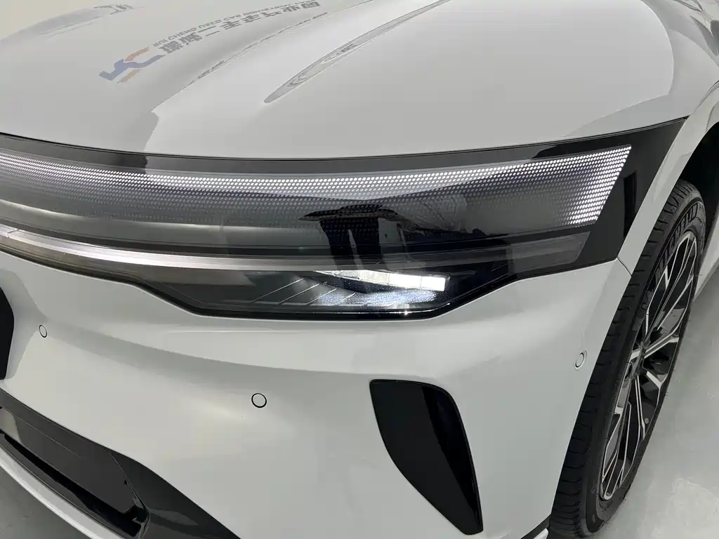 Zeekr Крайний Криптон 007 GT — миниатюра 27