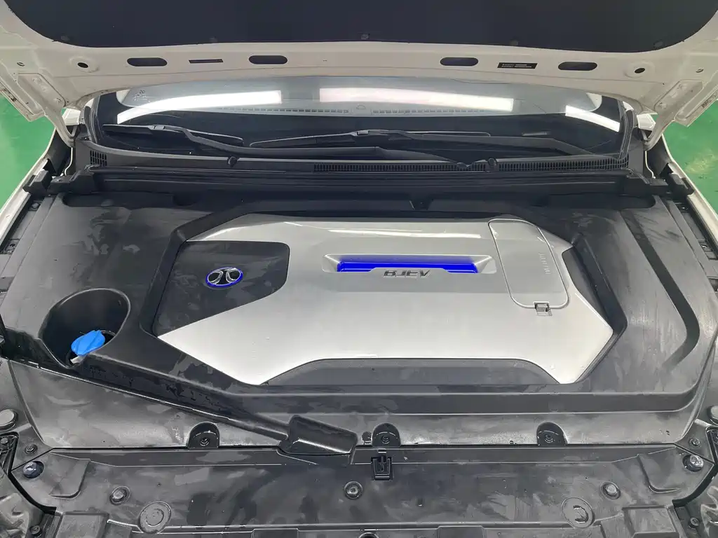 BAIC EU5 — миниатюра 23