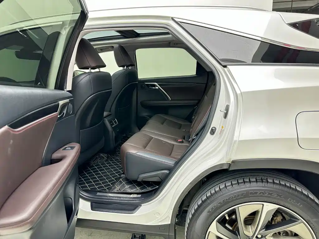 Lexus RX — миниатюра 19