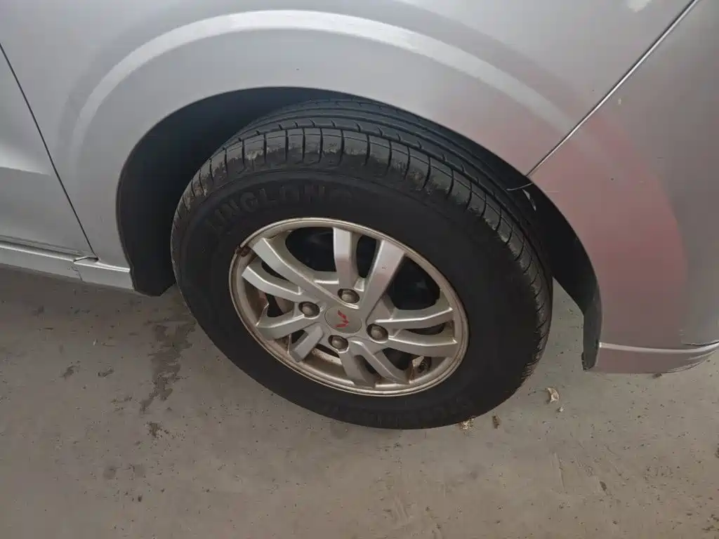 Wuling Hongguang — миниатюра 24