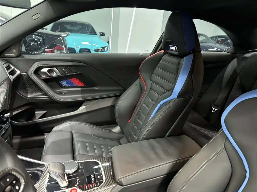 BMW M2 2024 M2