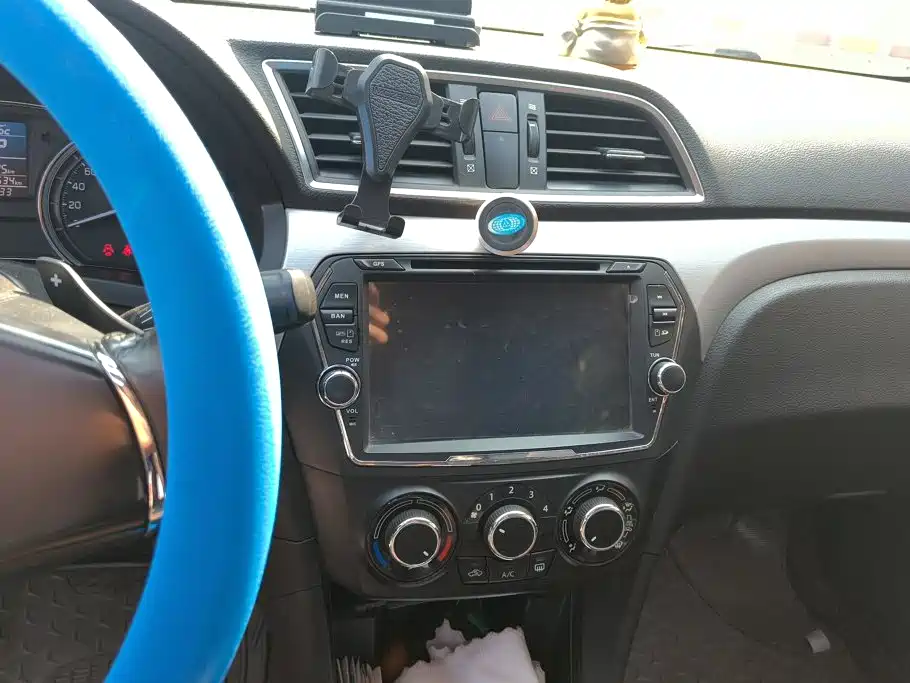 Suzuki Alivio — миниатюра 13