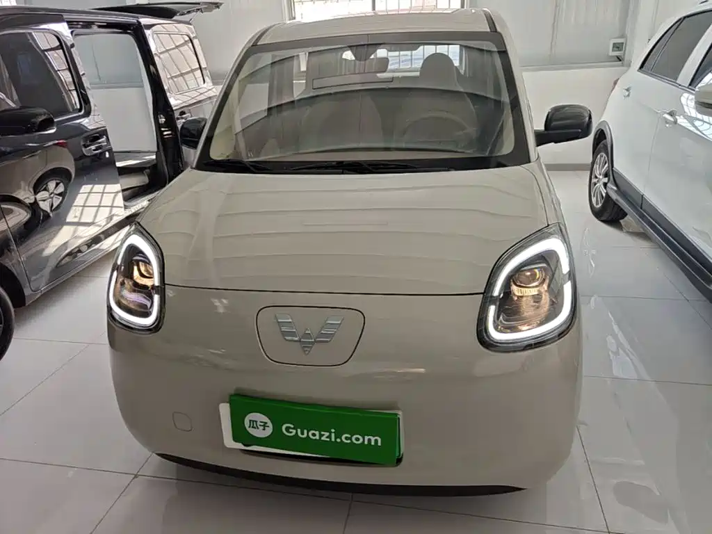 Wuling MINIEV — миниатюра 3