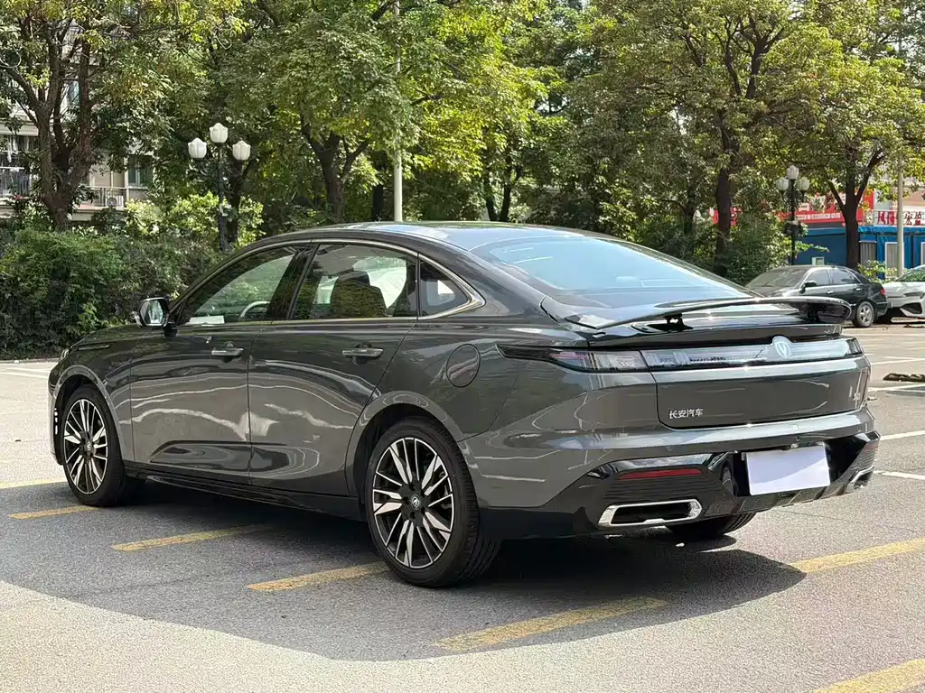 Changan Eado — миниатюра 14