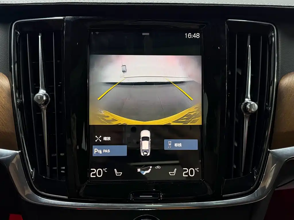 Volvo S90 — миниатюра 39
