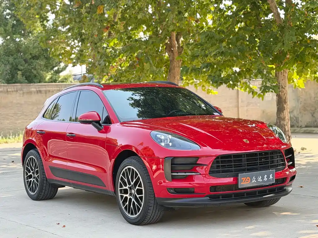 Porsche Macan — миниатюра 3