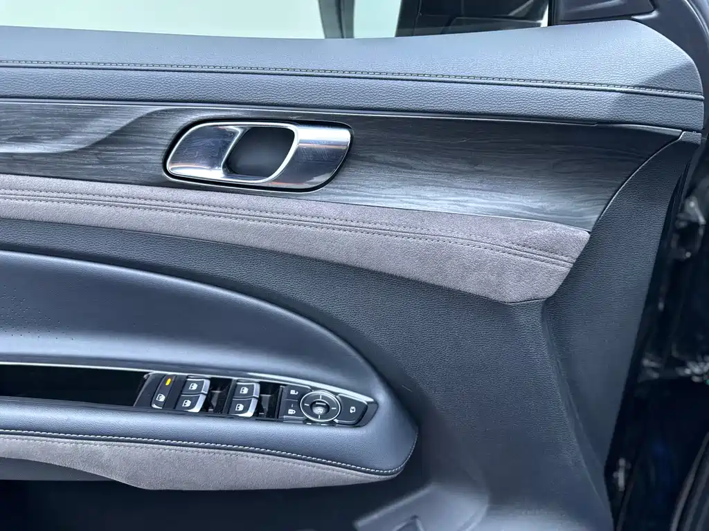 Ford Equator — миниатюра 14