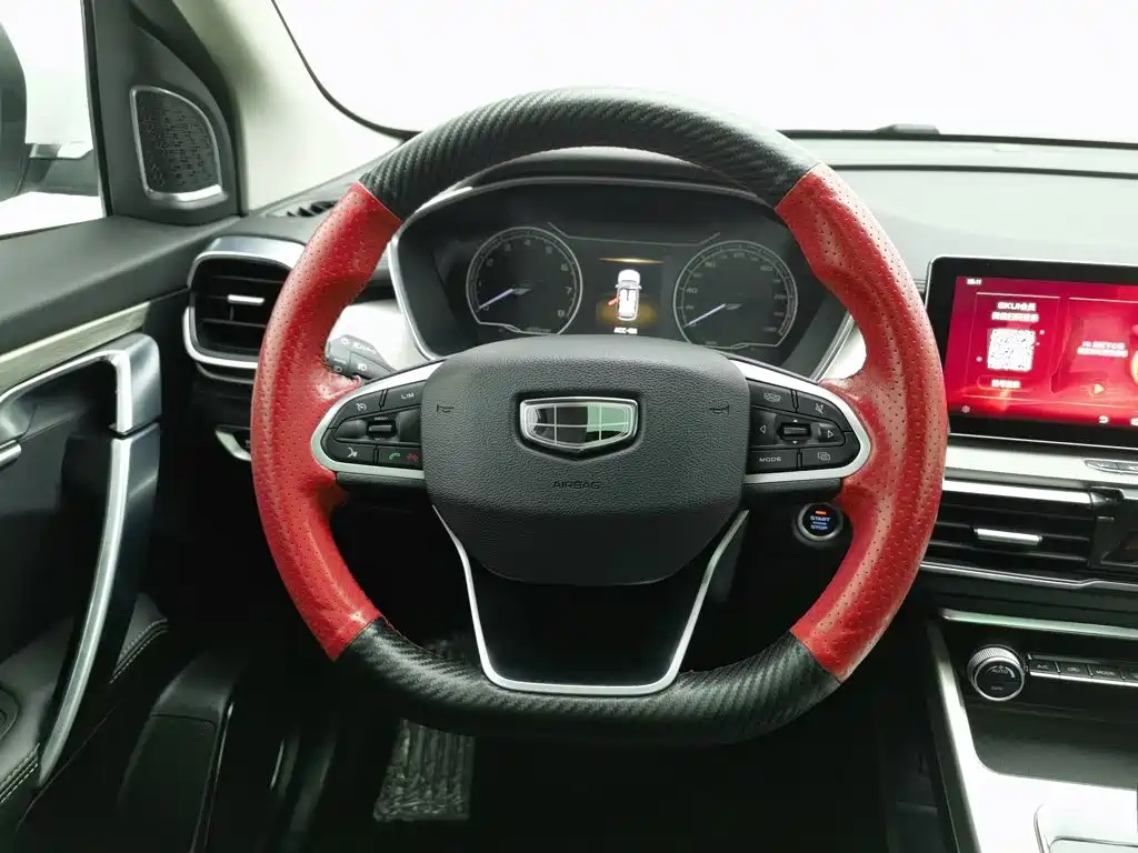 Geely Binyue — миниатюра 11