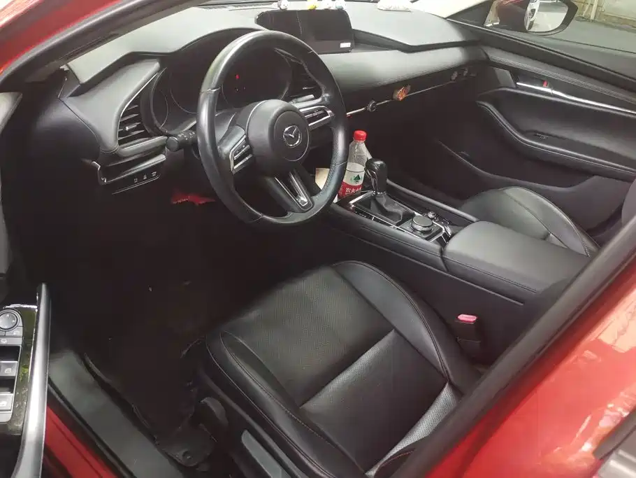Mazda 3 Axela — миниатюра 9