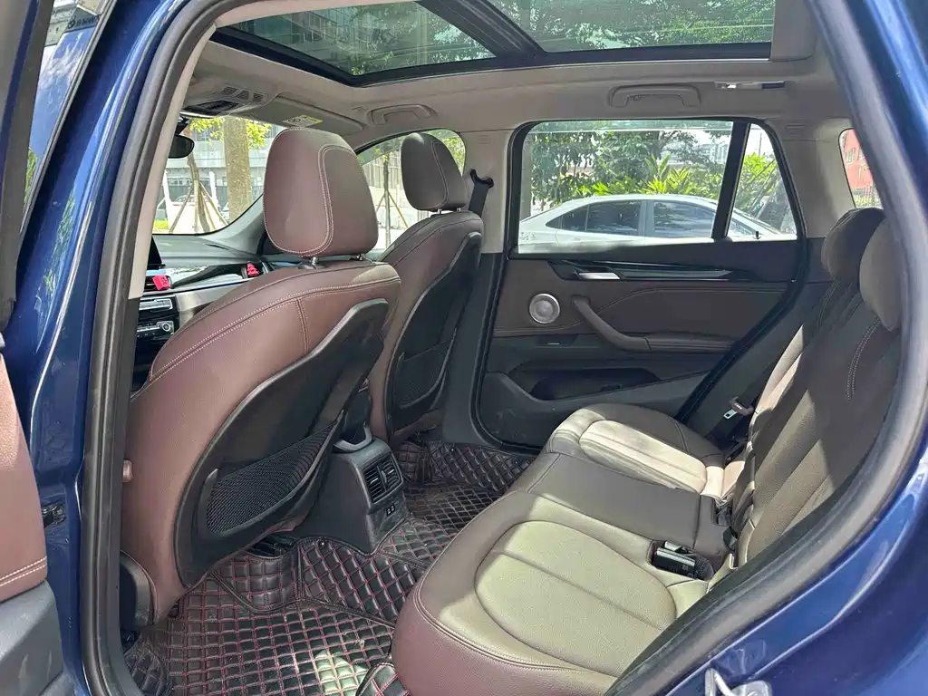 BMW X1 — миниатюра 5