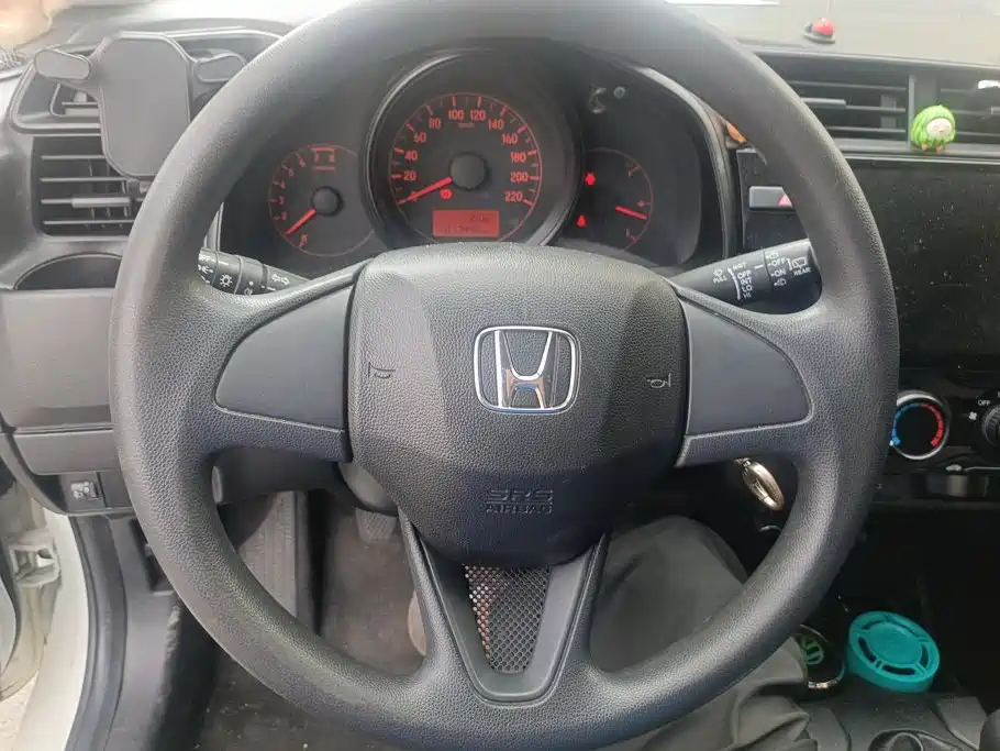 Honda Fit — миниатюра 15