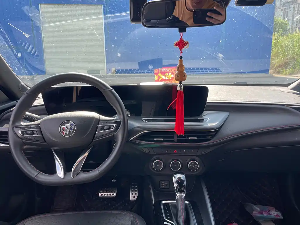 Buick Verano — миниатюра 8
