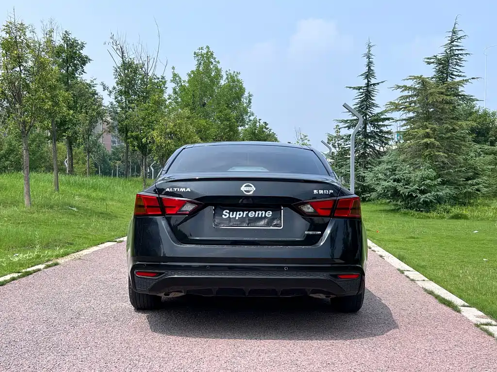 Nissan Teana — миниатюра 10