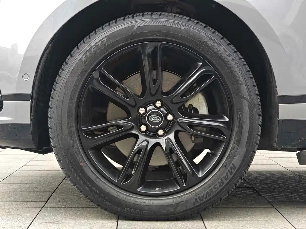 Land Rover Velar — миниатюра 4