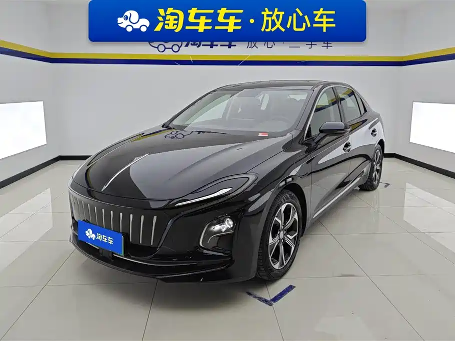 Hongqi HONGQI E QM5