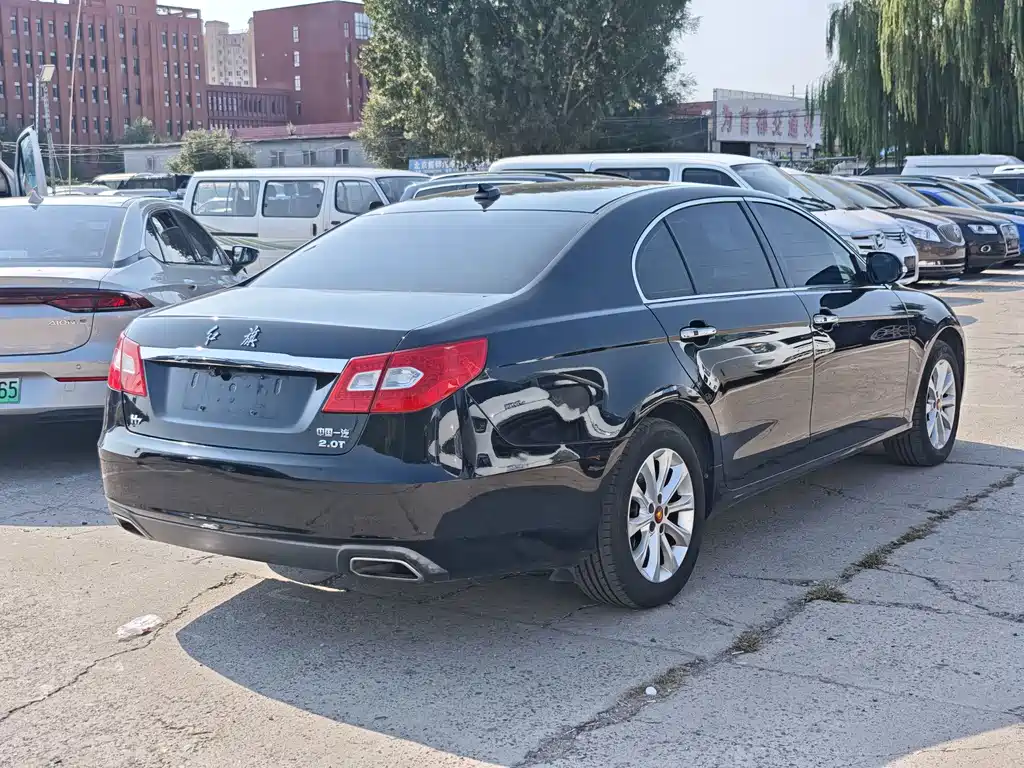 Hongqi Hongqi H7 — миниатюра 5