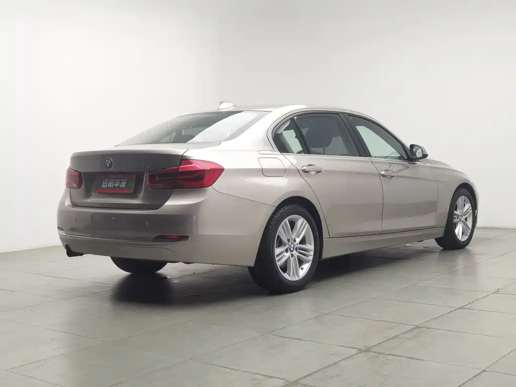 BMW 3 Series — миниатюра 2
