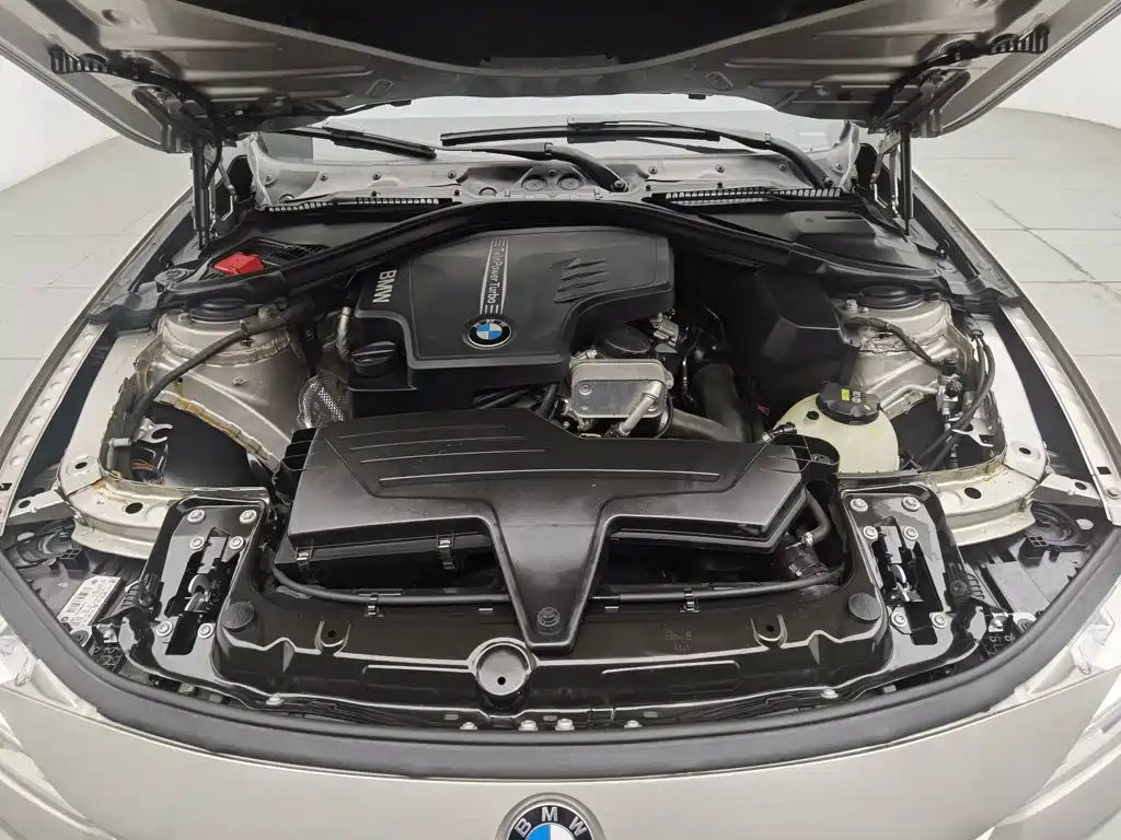 BMW 3 Series — миниатюра 6