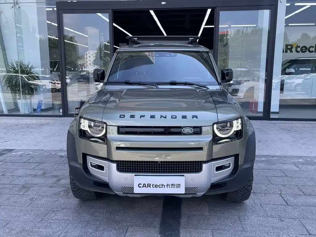 Land Rover Defender — миниатюра 2