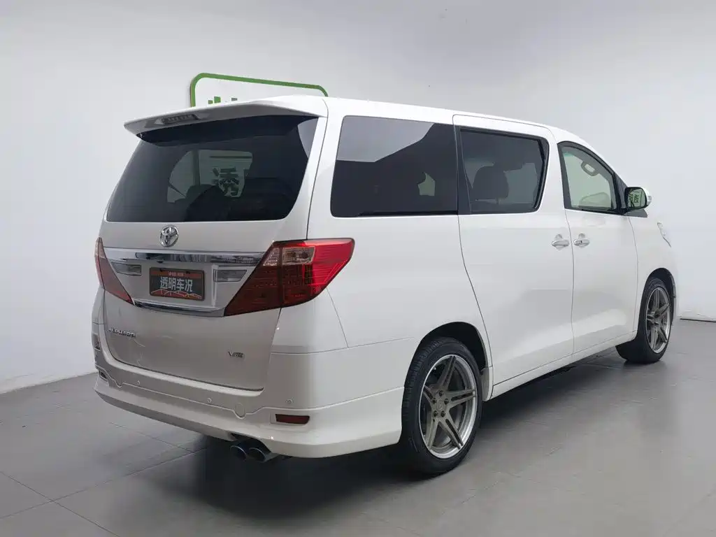 Toyota Alphard 2012 3.5L Luxury