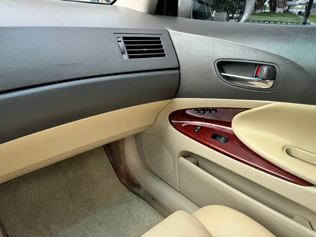 Lexus GS — миниатюра 9