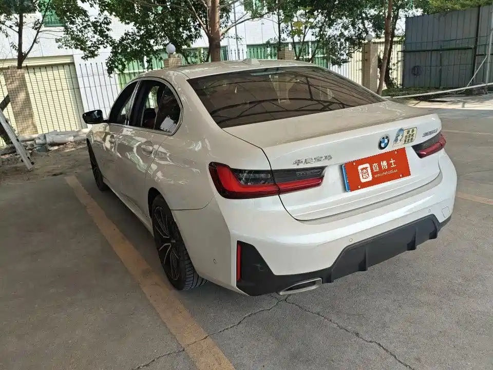 BMW 3 Series — миниатюра 7