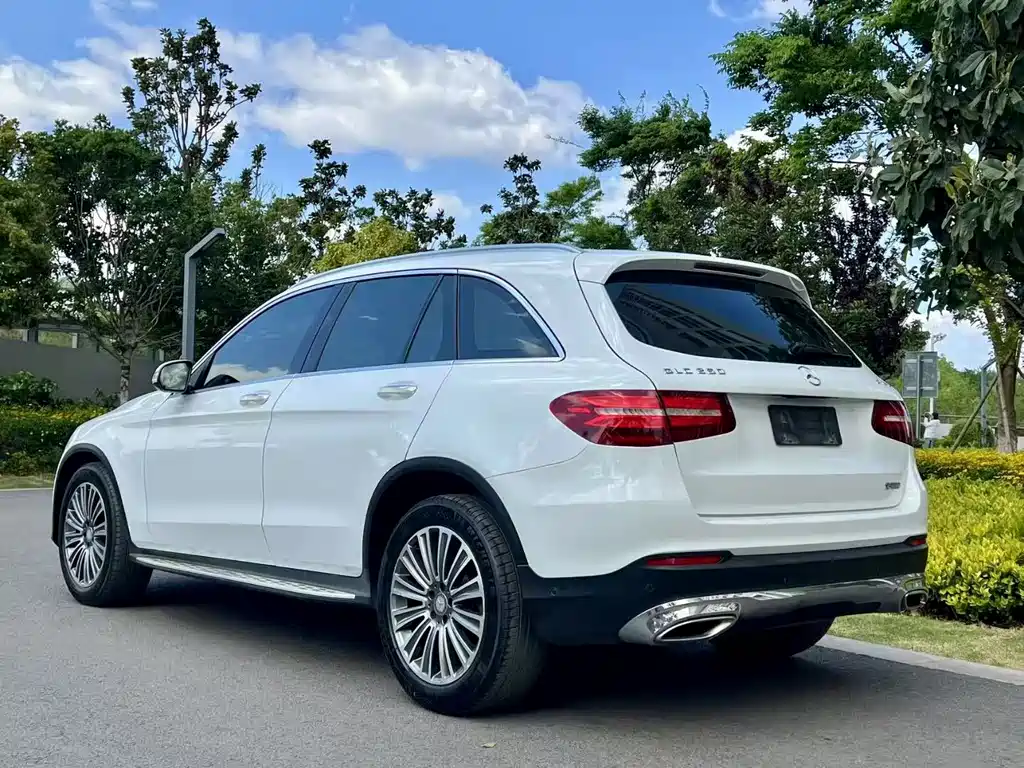 Mercedes-Benz GLC — миниатюра 9