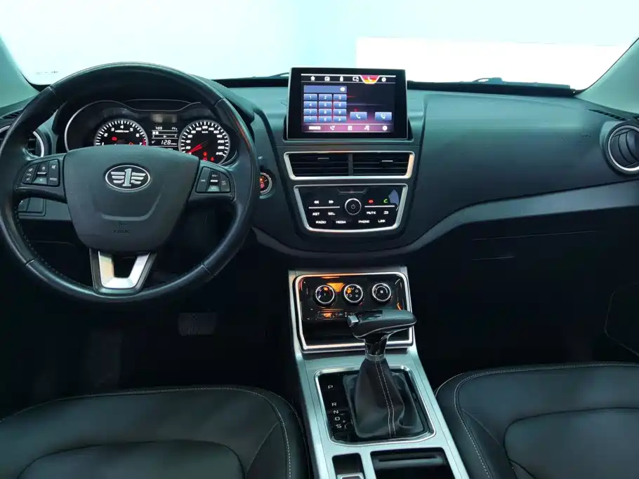 Bestune X40 — миниатюра 12