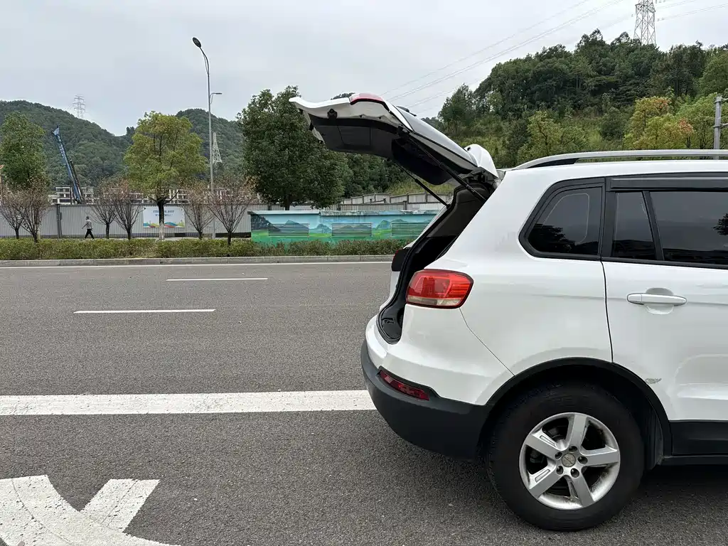 Zotye X5 — миниатюра 12