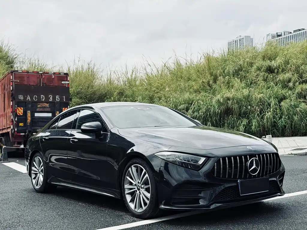 Mercedes-Benz CLS 2018 CLS 300 Luxury