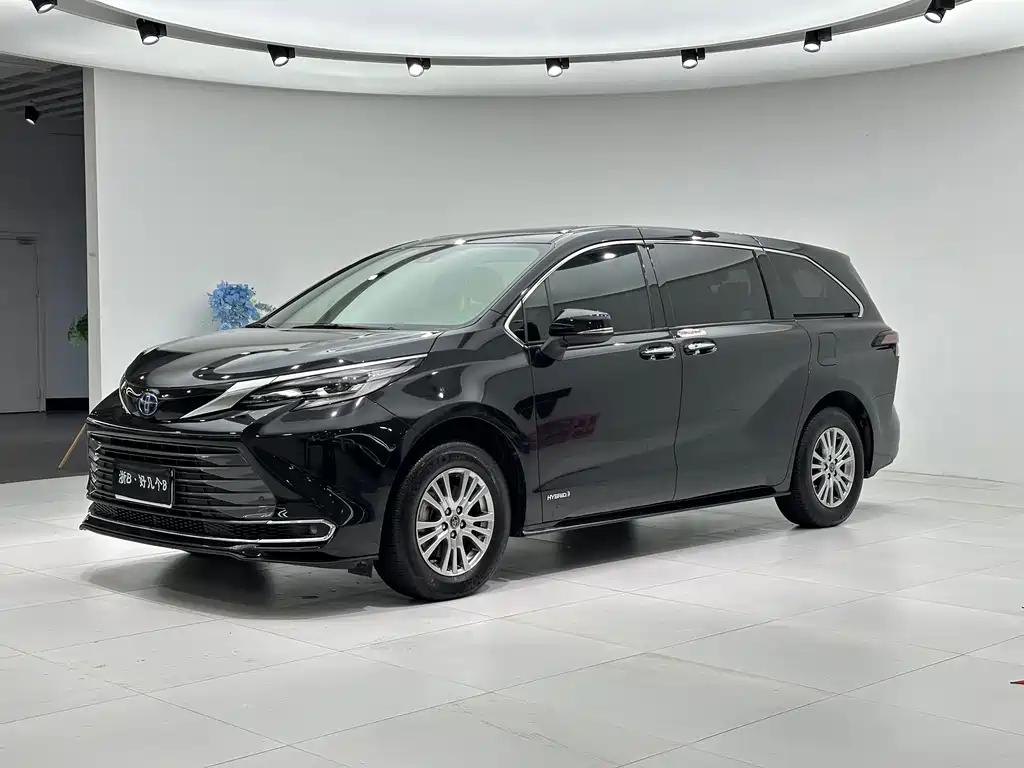 Toyota Sienna 2022
