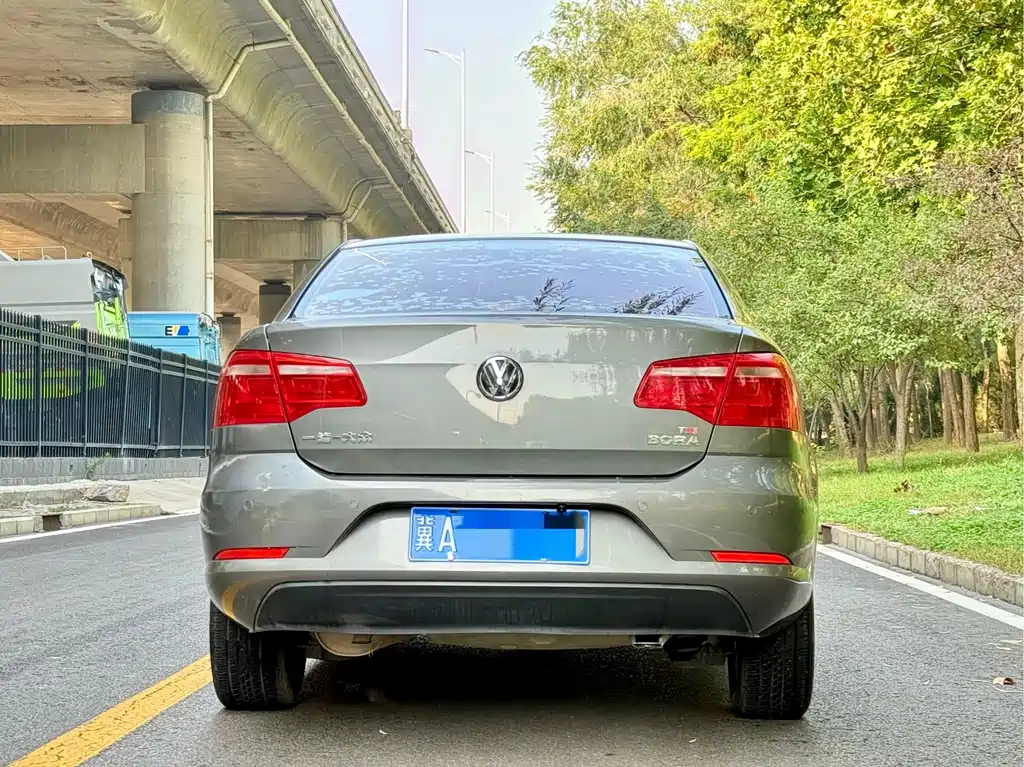 Volkswagen Bora — миниатюра 5