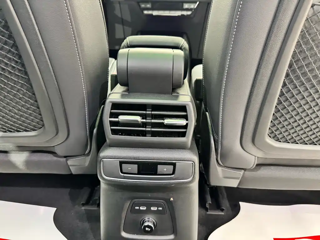 Audi Q5 e-tron — миниатюра 19