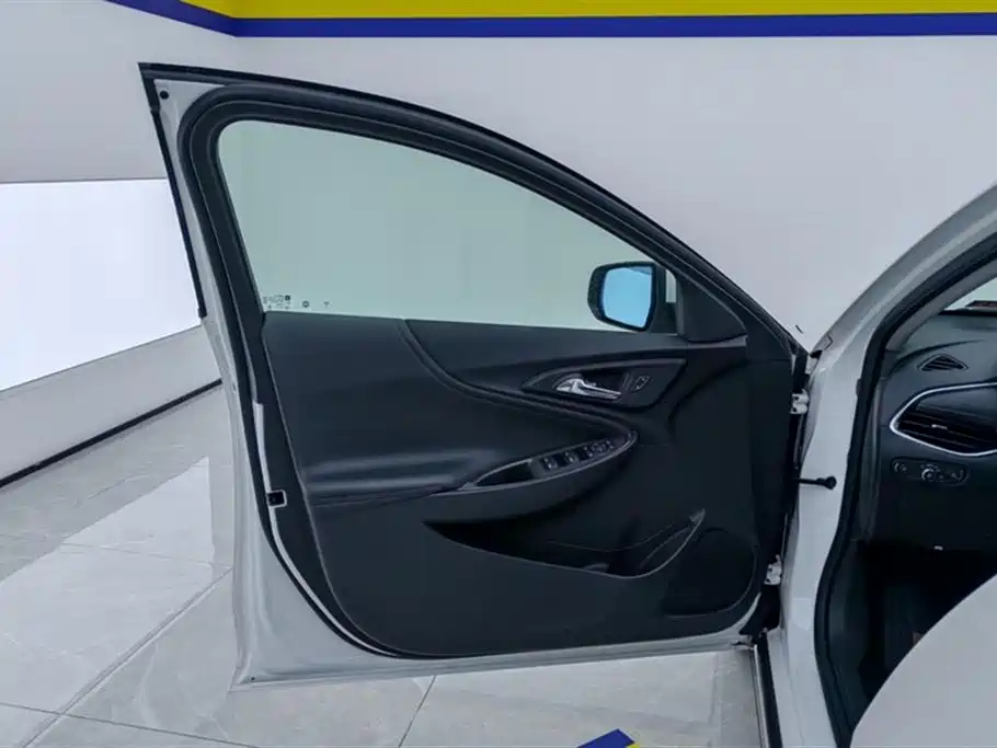 CHEVROLET MAI RUIBAO XL