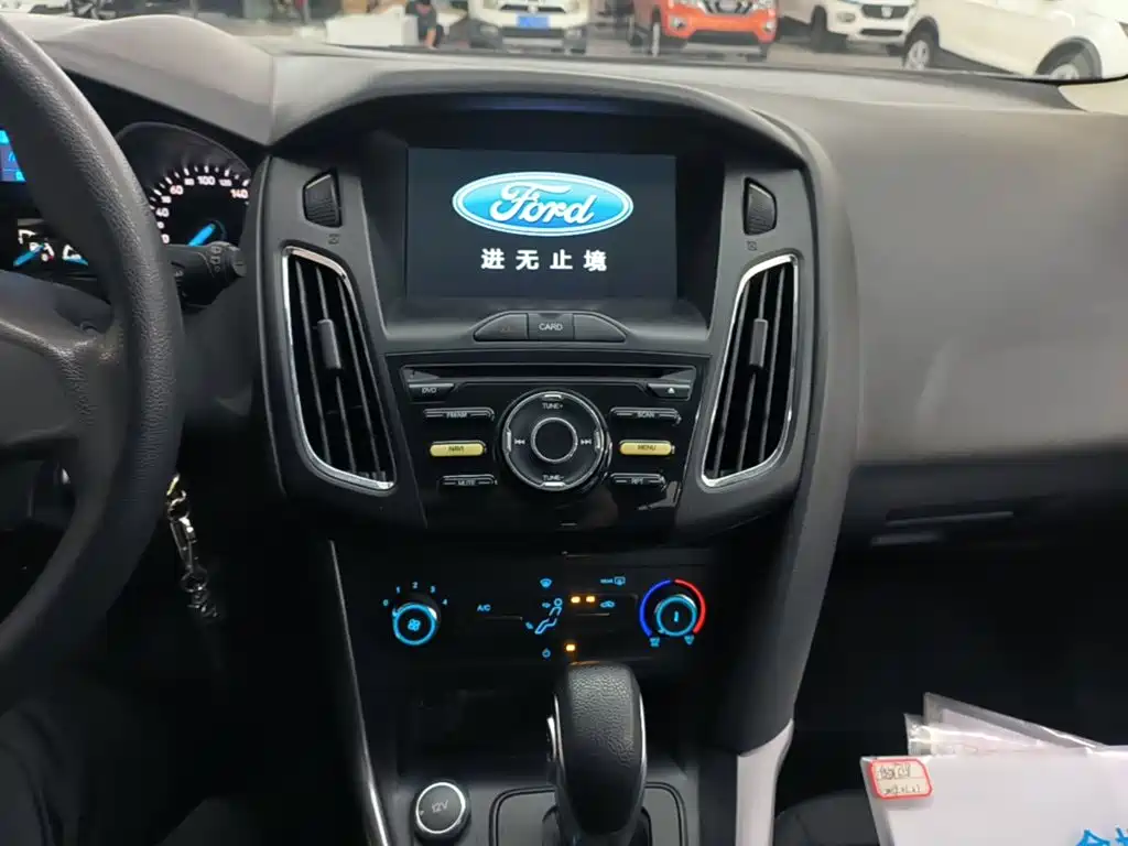 Ford Focus — миниатюра 13