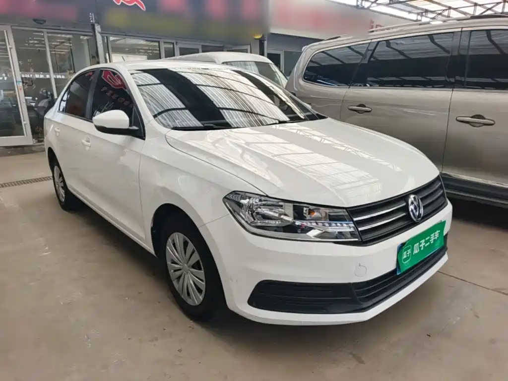 Volkswagen Santana — миниатюра 4
